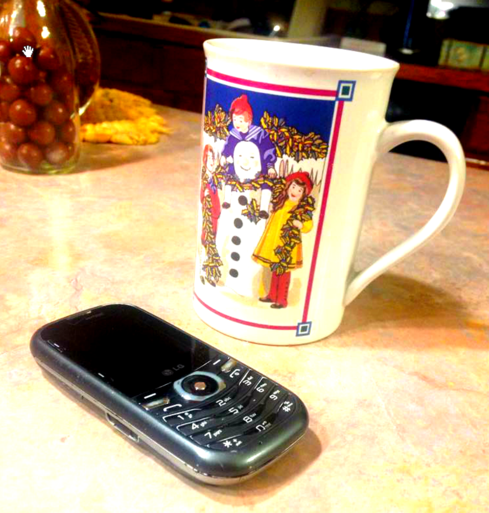 There Still Exists a 19 Year-Old Girl who Uses a Slide Phone