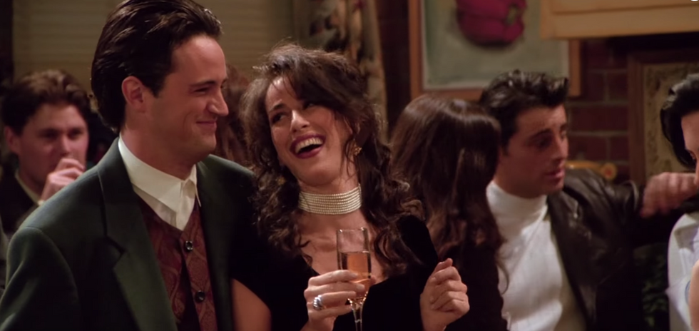 17 Defining Moments Of Every New Year's Eve, As Told By "Friends"