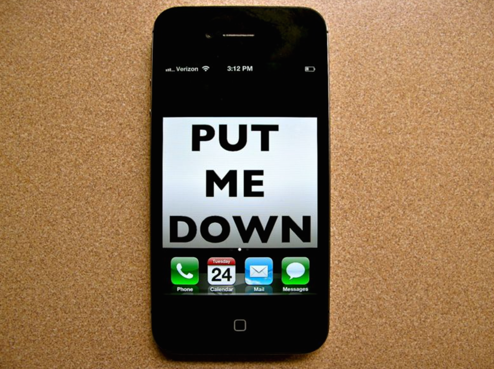 I'm Putting Down My Phone For My New Year's Resolution