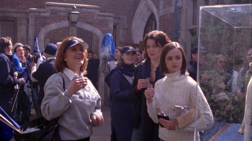 Your Exact Thoughts Every Time Your Team Plays Their Rival, Told By 'Gilmore Girls'