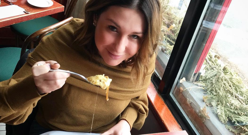 10 Ways To Not Be An A*shole When You Eat At A Restaurant