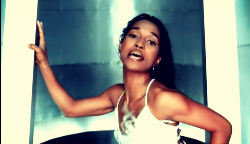 5 '90s Icons That Screamed Girl Power, Because Girls Never Wanted No Scrubs