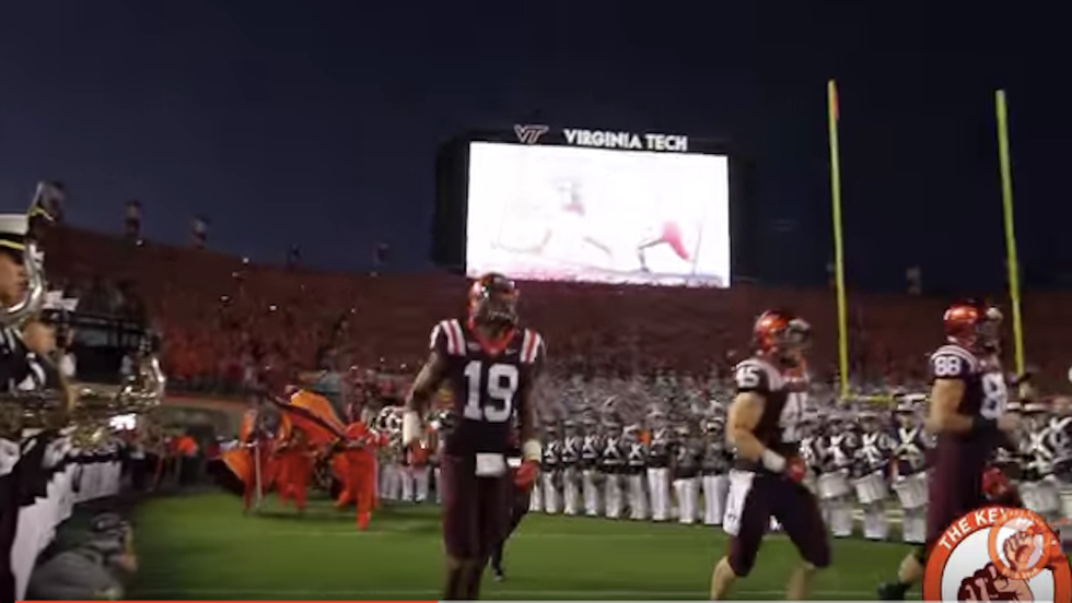 11 Times It's Perfectly Acceptable To Start Jumping To 'Enter Sandman'