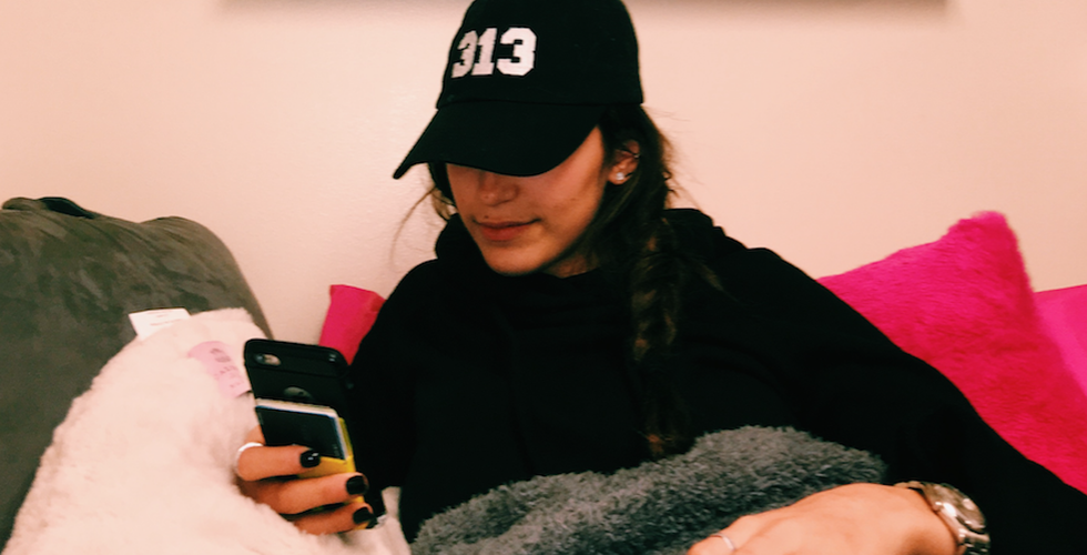 Don't Ridicule The Older Generations For Texting, At Least They're Trying