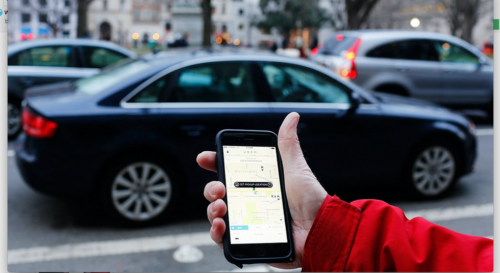 8 Thoughts Everyone Has When They're Being Chauffeured Around By  Uber Or Lyft