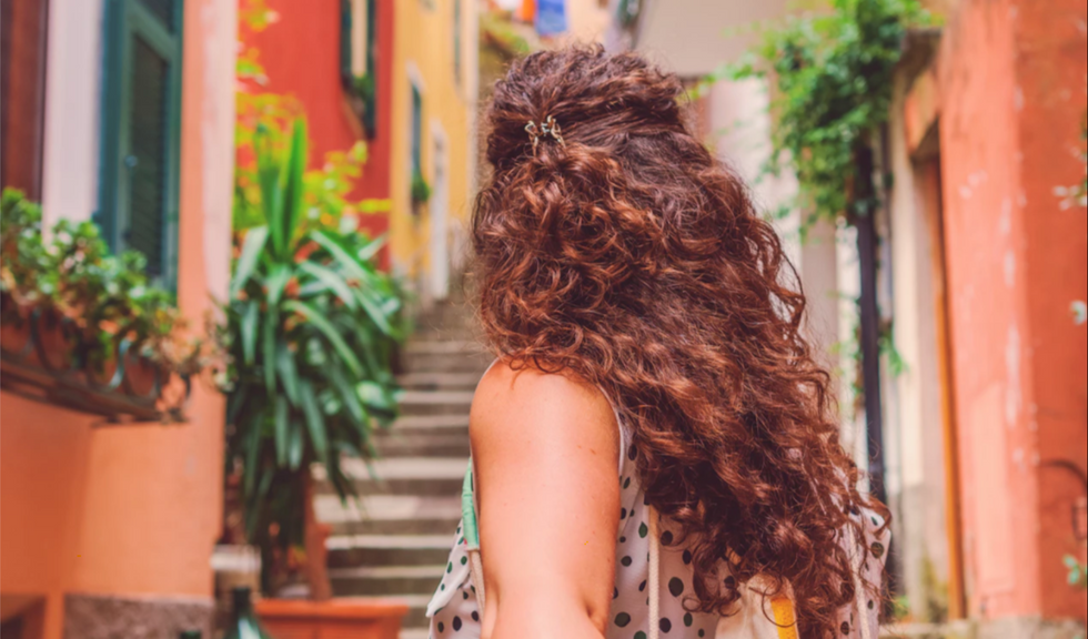 11 Struggles When You're One Of The Curly-Haired Girls