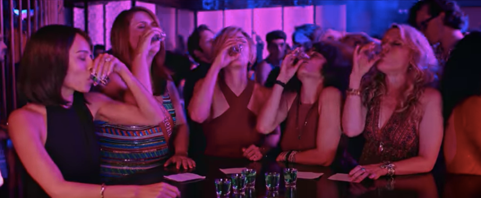 The Story Of How I Survived Going To The Girls' Bathroom Alone In A Bar