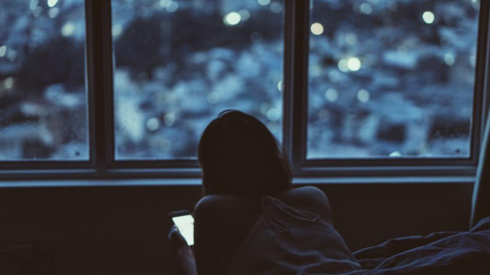 11 Questions To Ask Yourself Before You Text Him Or Her In The Middle Of The Night