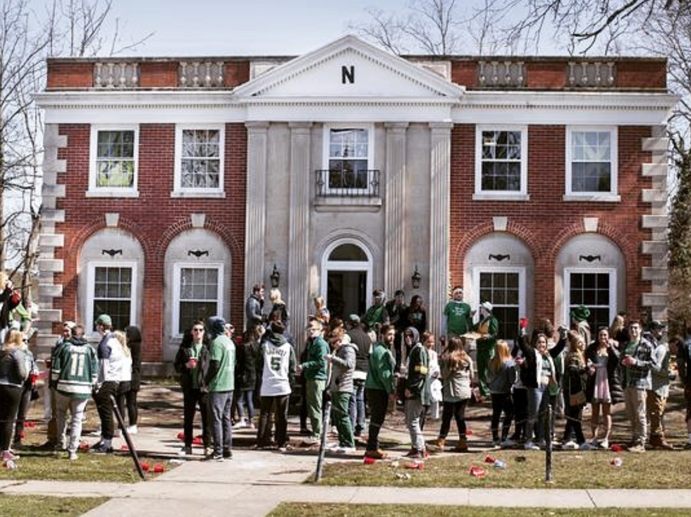 7 Ways To Survive Green Beer Day At Miami University