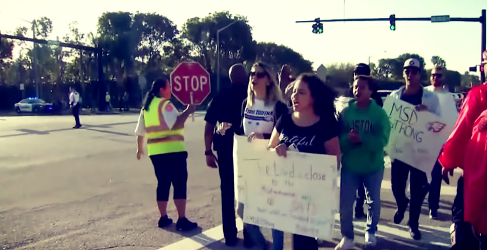 I Stand With The Survivors Of The Stoneman Douglas Shooting