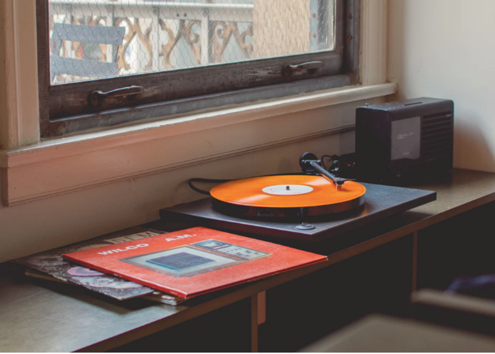 Welcome To The 2000s Punk(ish) Playlist Of Your Dreams