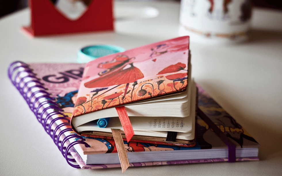 7 Creative Ways To Fill Your Journals | The Odyssey Online