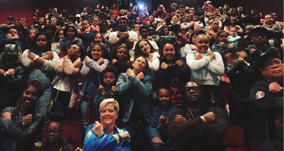 10 Young Women Worth Worshiping