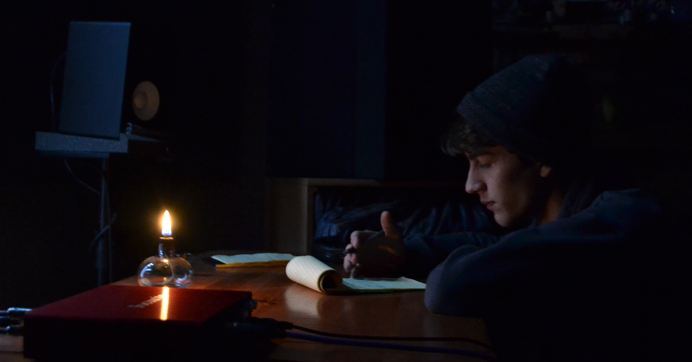 Athens Underground Rapper, Lapetz, Comes Out With New Single