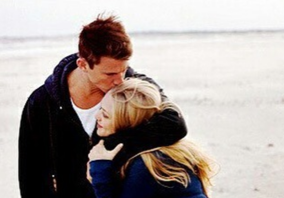 8 Things Boys Do That Drive Girls Completely Crazy, In A Good Way