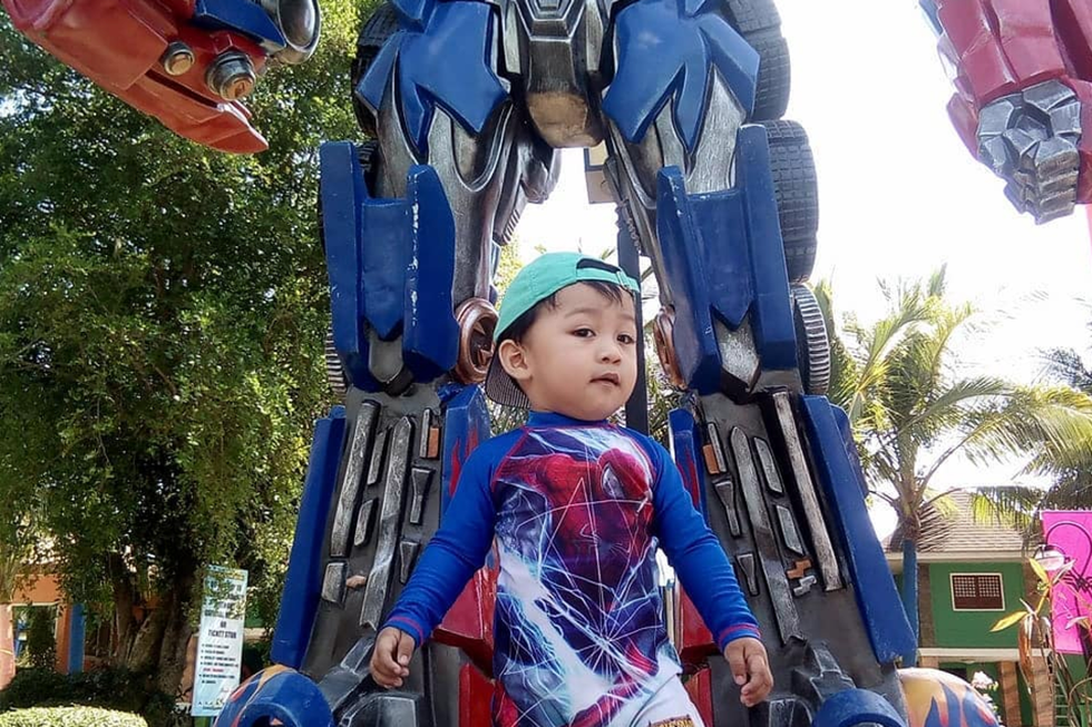 Childhood Dreaming Can Path The Road Of A College Student's Future