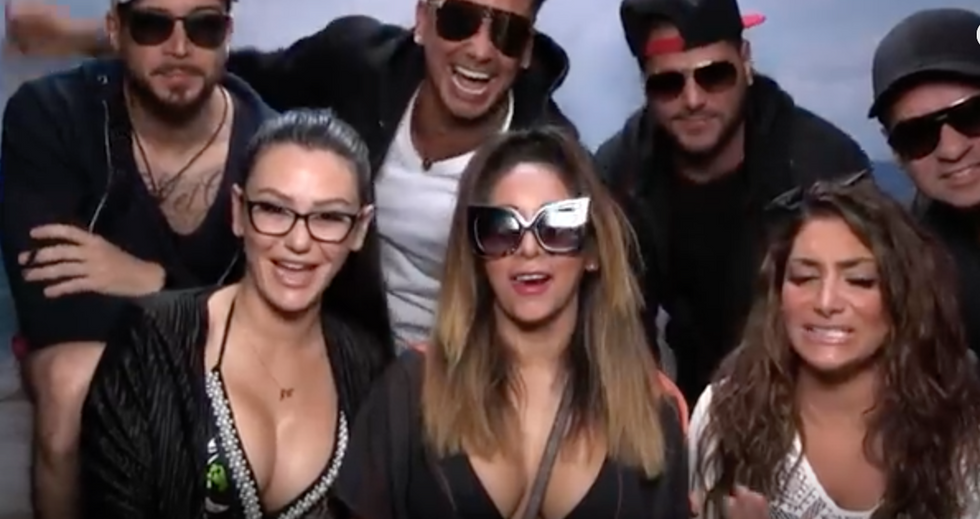 13 Struggles You Face As A Post-Grad, As Told By The 'Jersey Shore' OGs