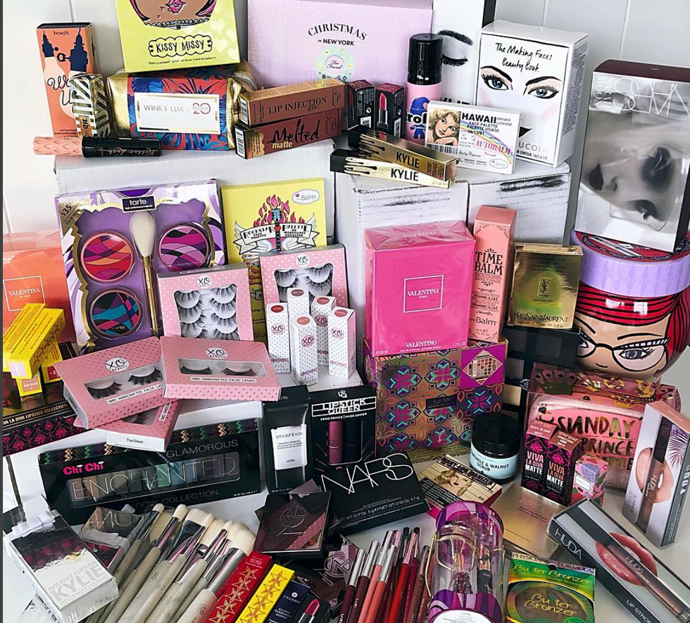 Top 10 Make-Up Products You Need To Own Immediately That You'll Use Everyday