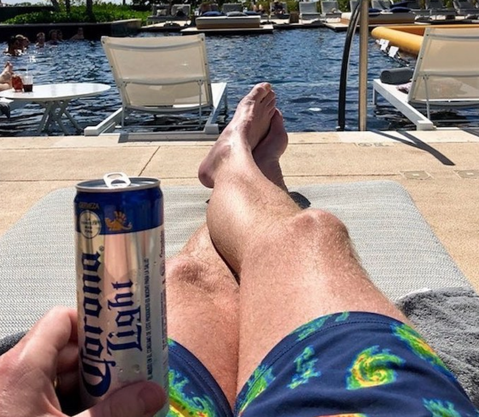 8 Types Of Frat Guys You're Bound To Interact With During A Friday Night Out