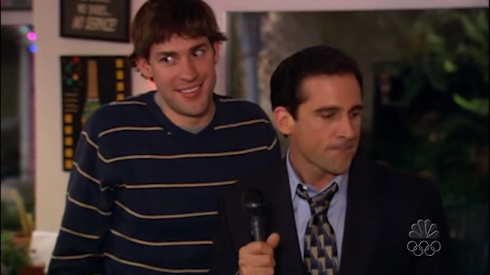 10 Stages Of A Road Trip, Told Through 'The Office' Gifs