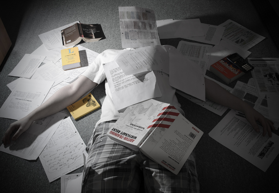 51 Ways To Procrastinate Studying For Finals