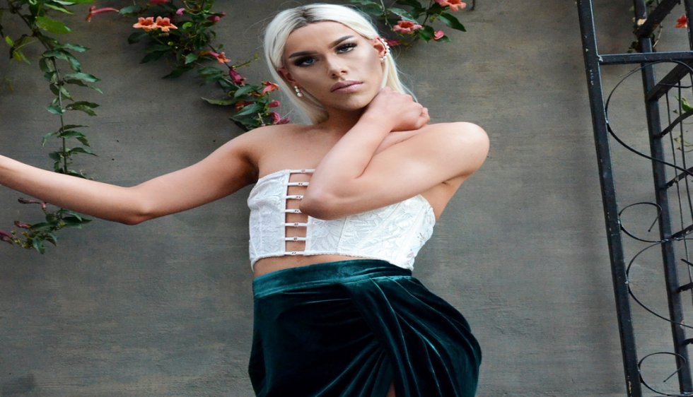 This High Schooler Doesn't Care What People Think About His Dress