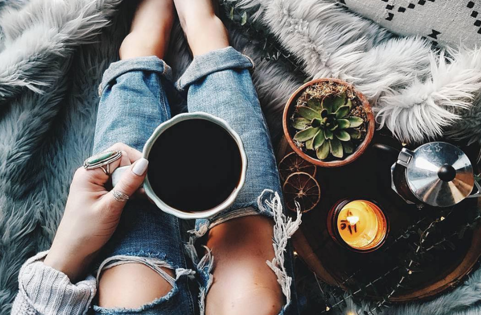 4 Things People Who Drink Their Coffee Black Think About Your $7.53 Starbucks Order