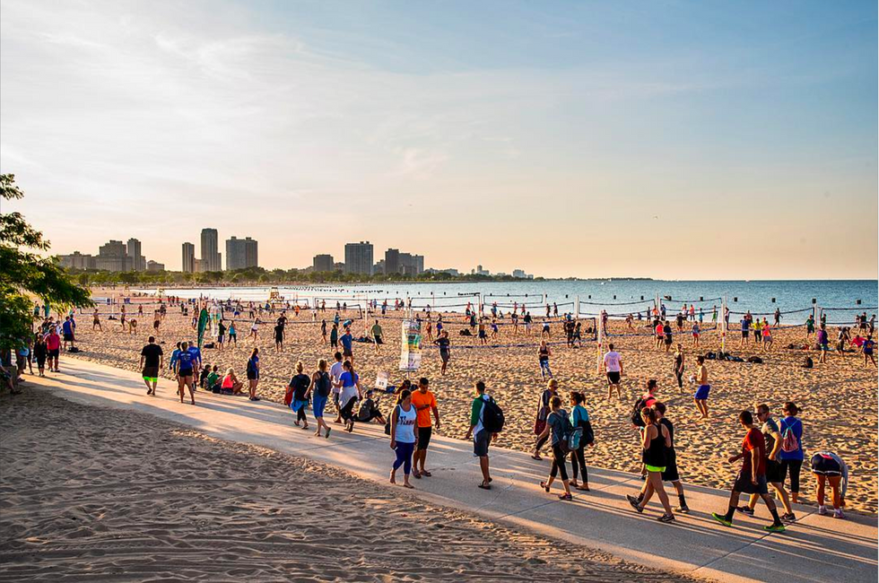 5 Ways To Avoid The Chicago Heat This Summer