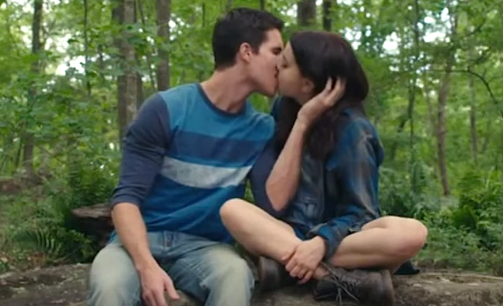 Ladies, Ditch The Dude Expecting You To Pick Pearls Over Jeans