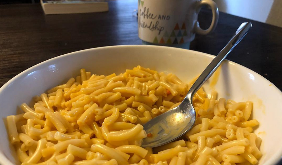 10 Meals That Cost $10 Or Less And Make Every College Kid Go 'Bone App The Teeth'