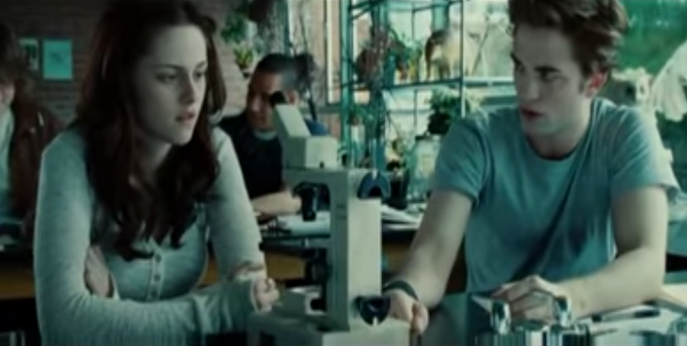 11 All-Too-Honest Reactions My Boyfriend Had Watching 'Twilight' For The First Time