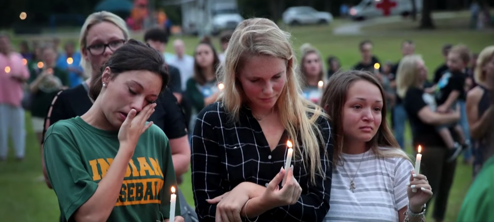 7 Of The Most Powerful Celebrity Tweets After The Santa Fe High School School Shooting