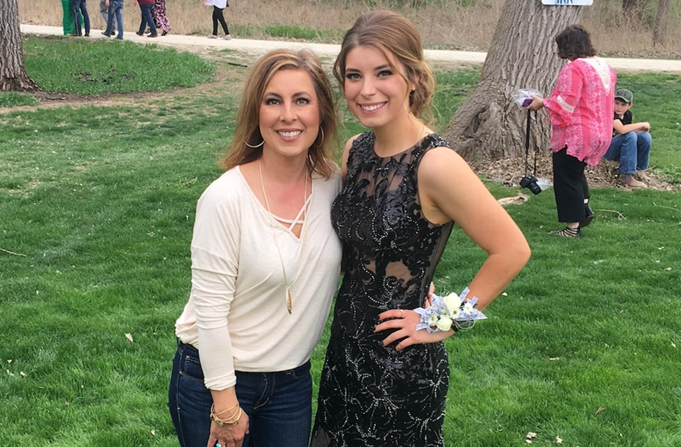 9 Reasons To Call Your Mom At College