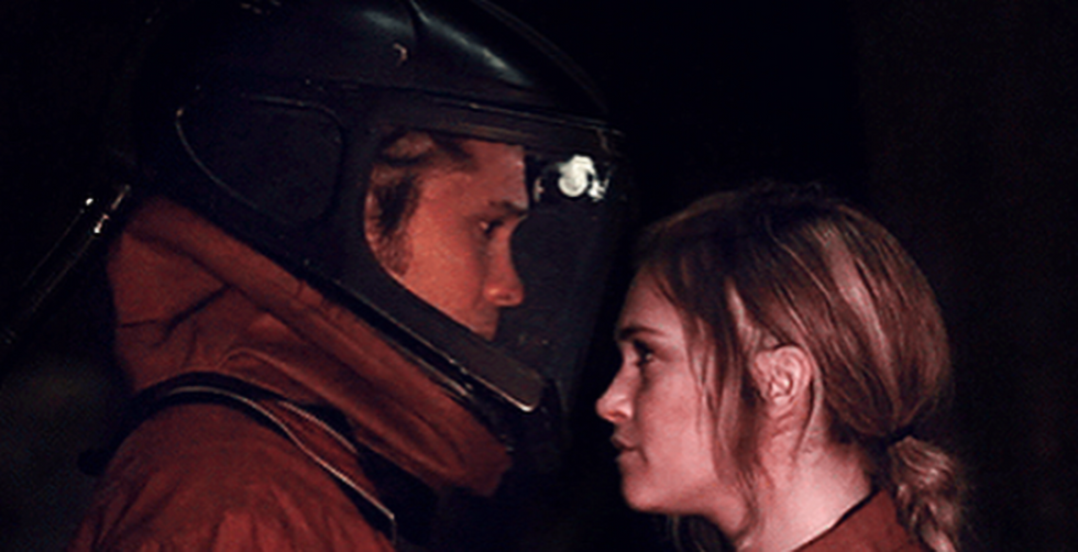 11 Reasons Clarke and Bellamy Belong Together on 'The 100'