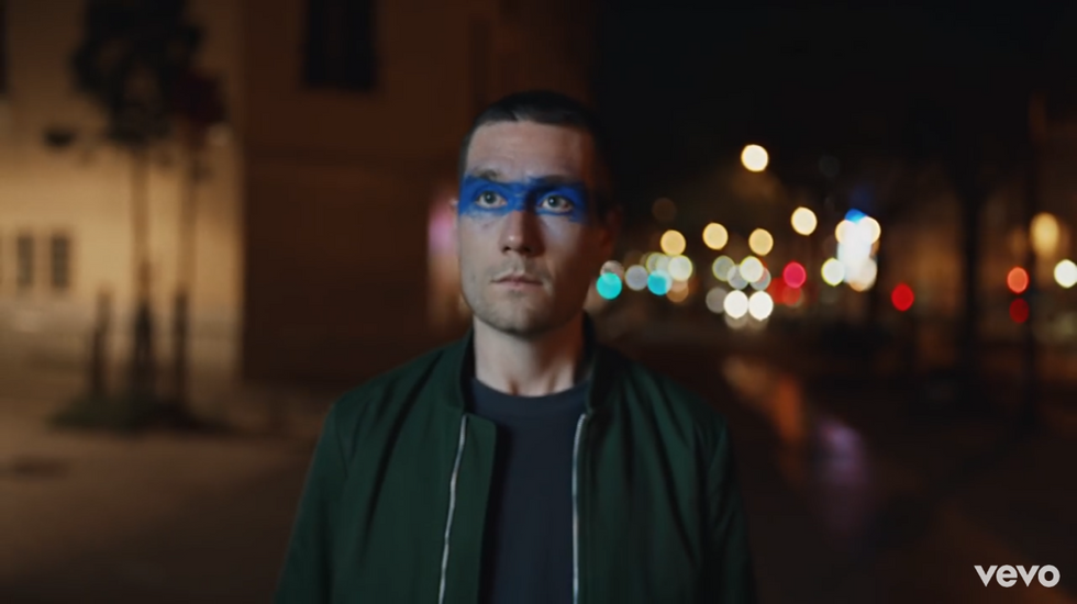 60 Thoughts I Had While Watching Bastille's 'Quarter Past Midnight'