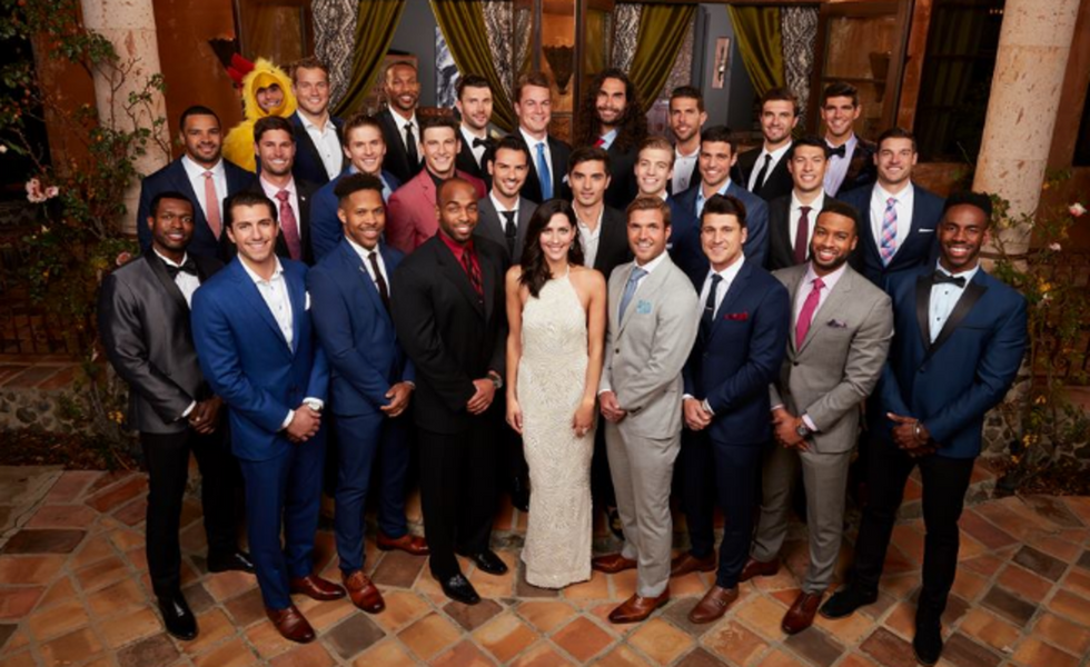 Don't Deny It, These 23 Thoughts Have Crossed Every Girl's Mind While Watching 'The Bachelorette'