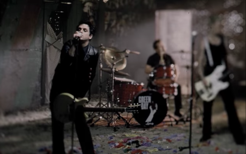 11 Songs Every Bleeding Heart Emo Of The 2000s Knew All Too Well