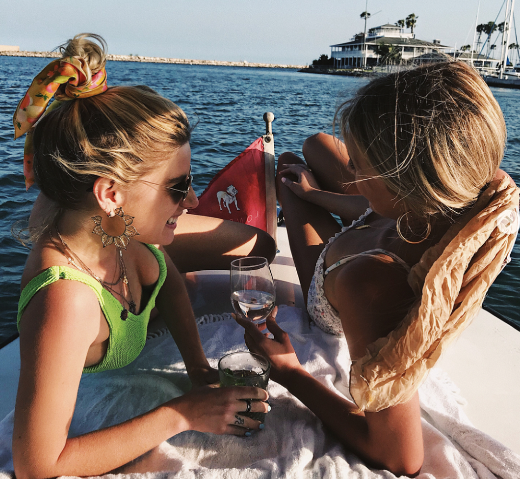 7 Bloggers You Need to Be Following Right Now