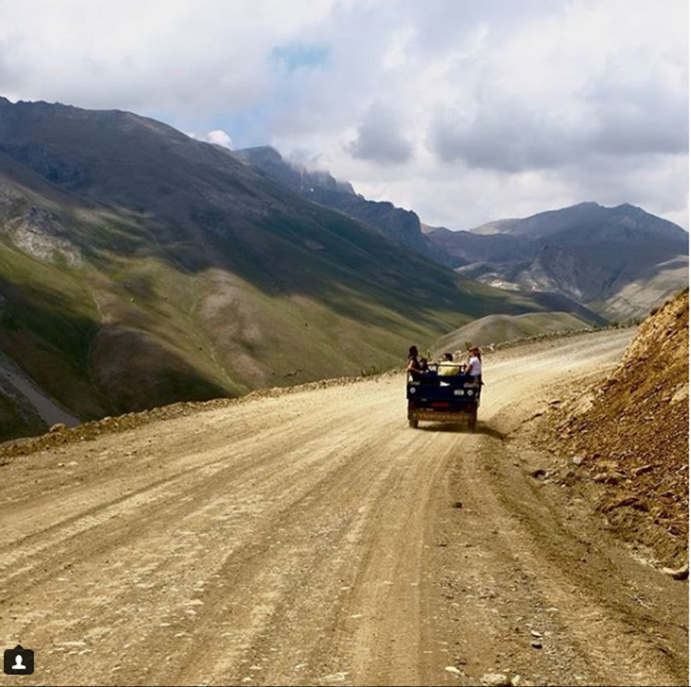 10 Things You'll NEED On A Road Trip