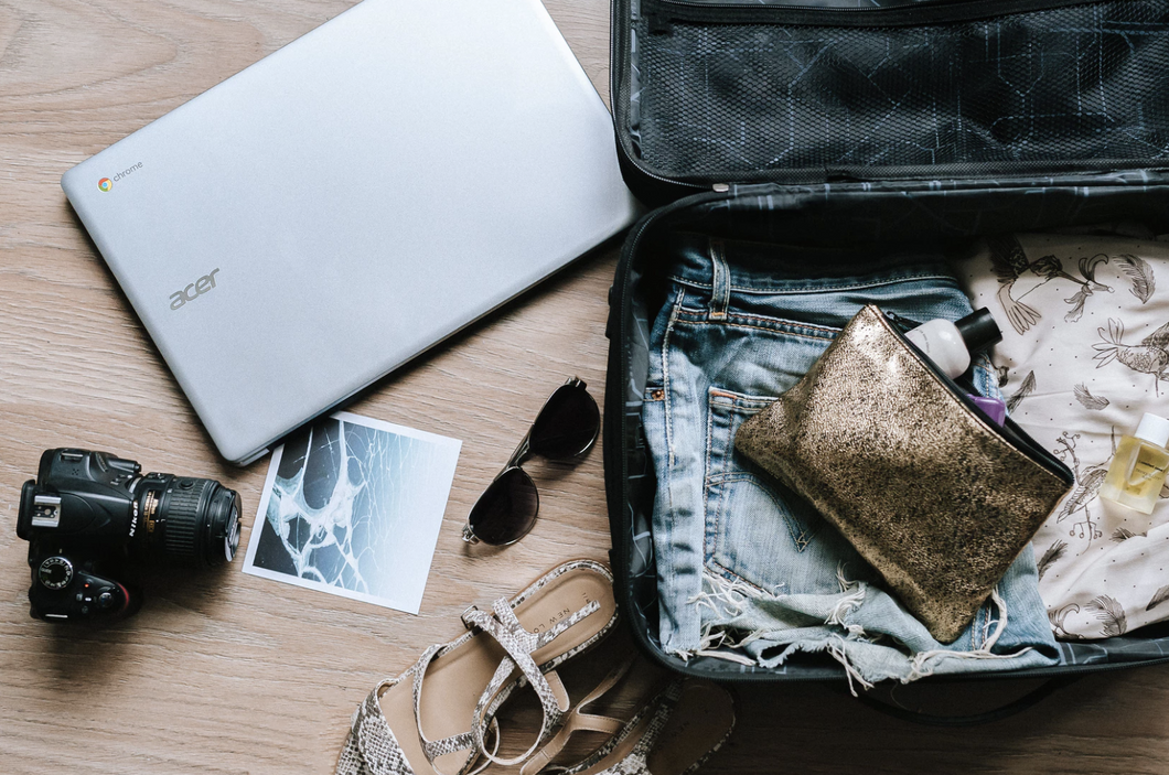 The Ultimate Packing List For Your College Apartment