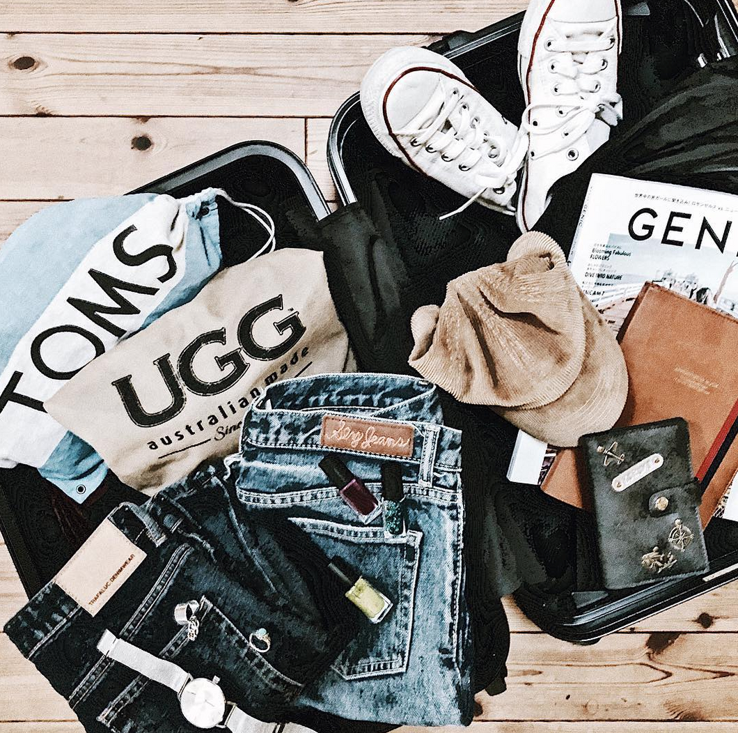 13 Essentials That Every Traveler Needs When Going Abroad For The Semester