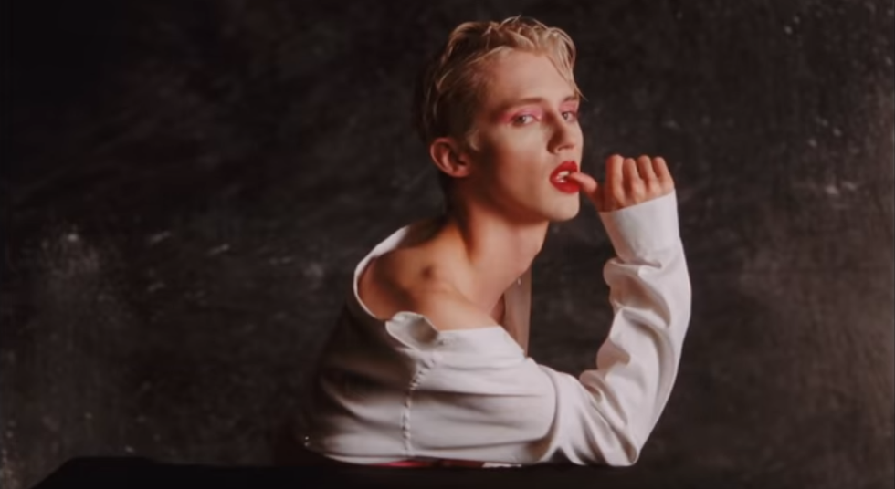 Troye Sivan's "Bloom" Proves Why Gay Male Representation In Music Is So Vital To Us