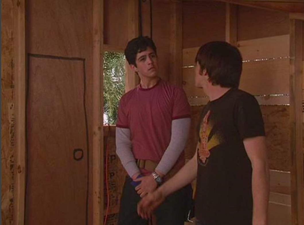 5 Drake and Josh Moments That Show What It Means To Be A True Bro
