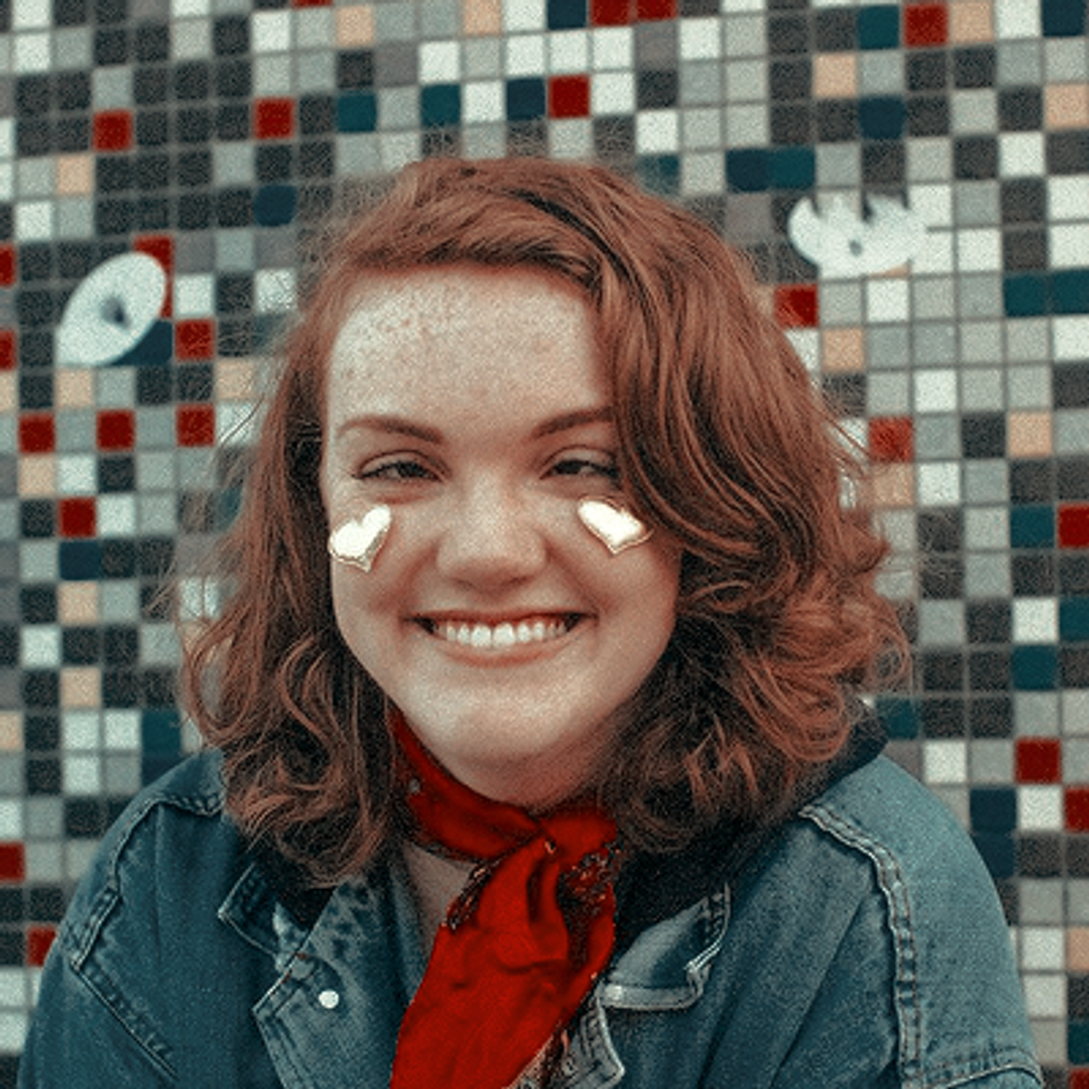 5 Characteristics That Make Sierra Burgess Relatable