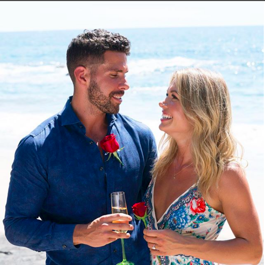 'Bachelor In Paradise' Is A Terrible Show