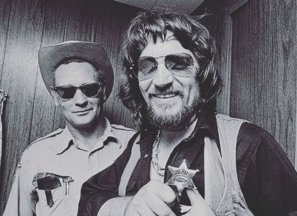 While Modern Country Music Is Absolute Garbage, Here Are 16 Songs That Prove Classic Country Music Is The Best Type Of Music