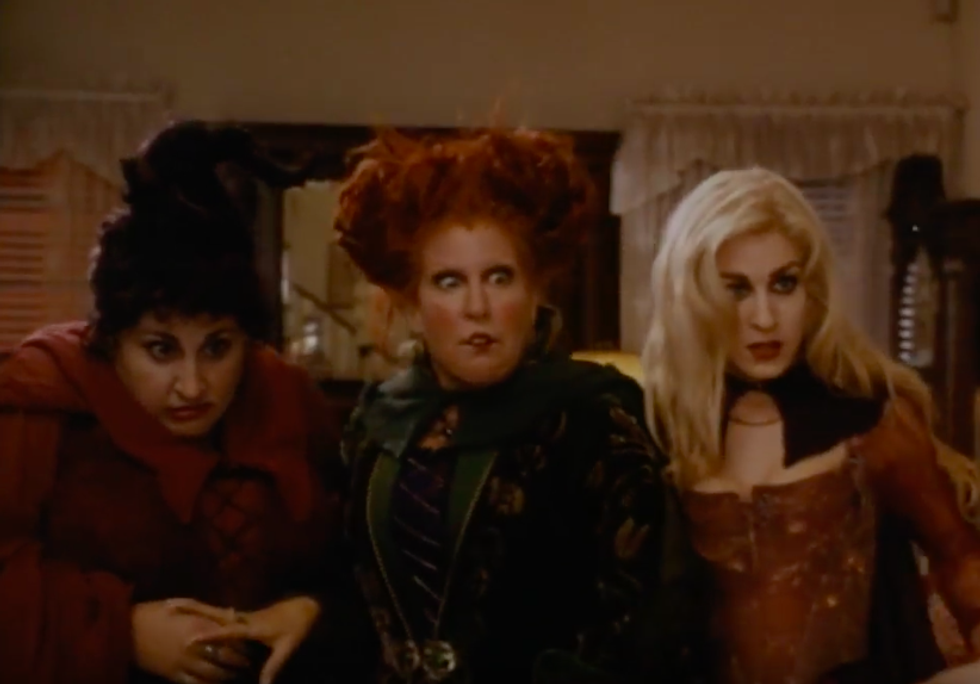 31 Halloween Movies For The Perfect SPOOPY October