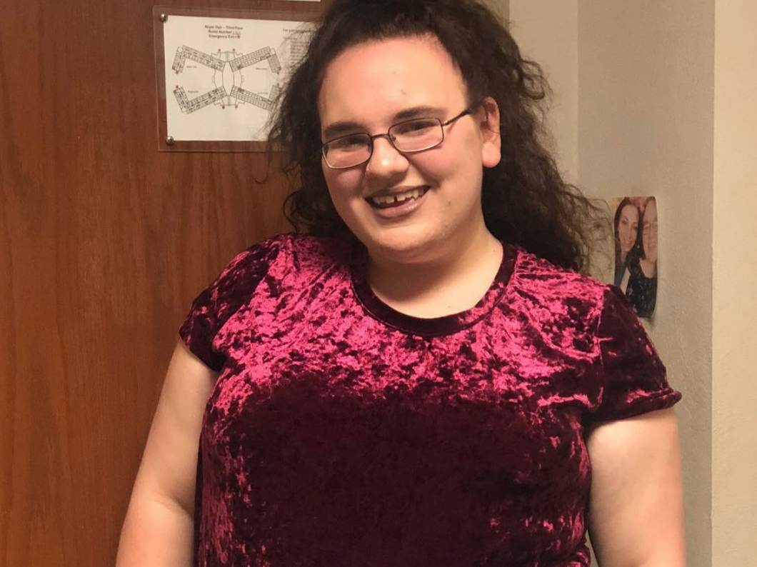 To The Bumble Guy Who Told Me I 'Need To Lose 100 Pounds And Fix My Teeth'— Buzz Off