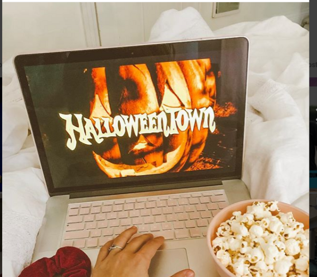 Your Complete 'Halloweentown' Guide To Halloween