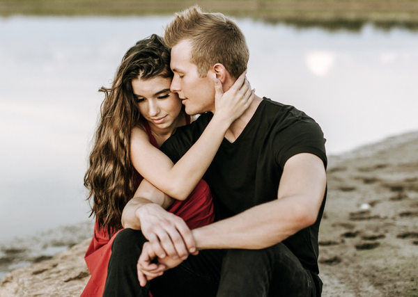 12 Signs He's Moving Your Relationship Along WAY Too Fast